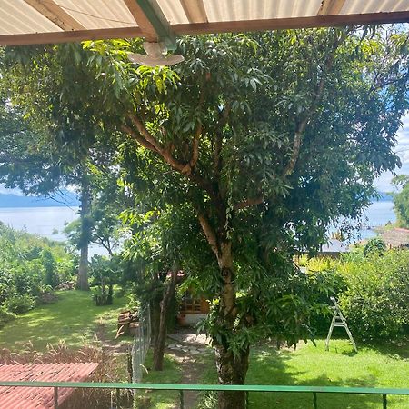 Lake Front Cabin At Los Elementos Santa Cruz La Laguna Exterior photo