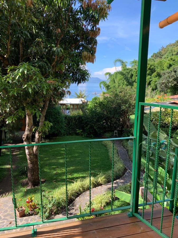 Lake Front Cabin At Los Elementos Santa Cruz La Laguna Exterior photo
