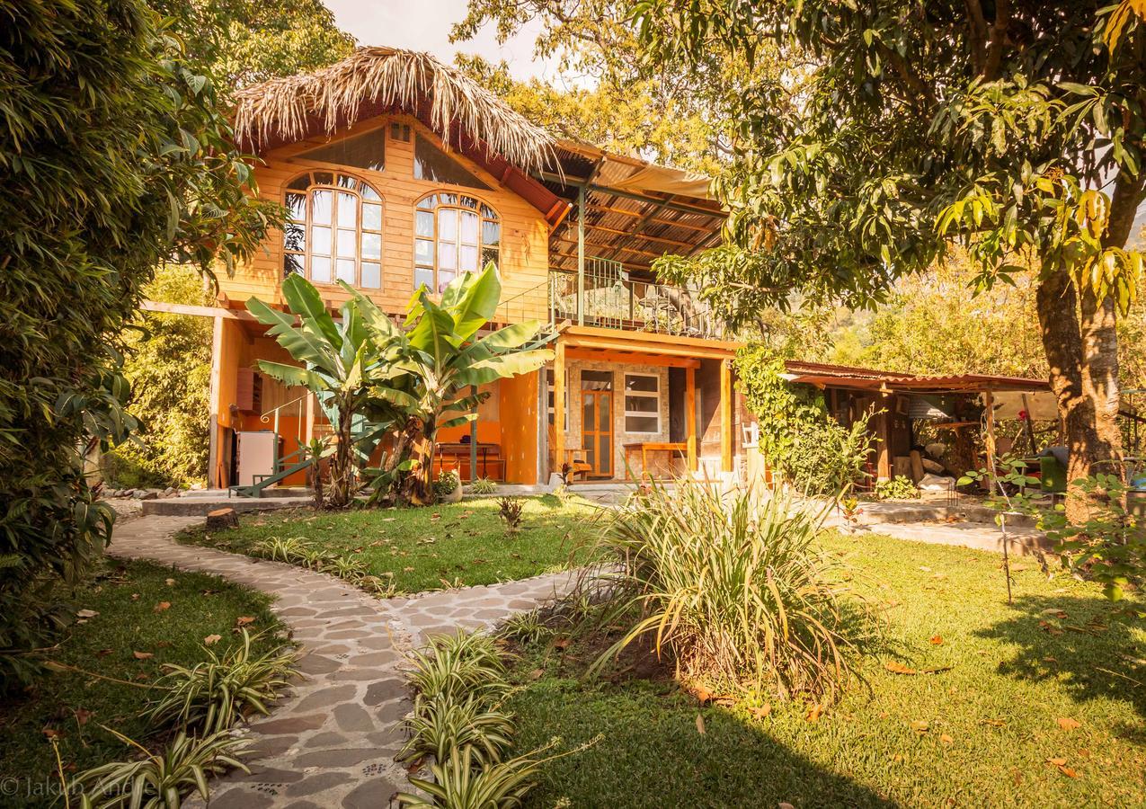 Lake Front Cabin At Los Elementos Santa Cruz La Laguna Exterior photo