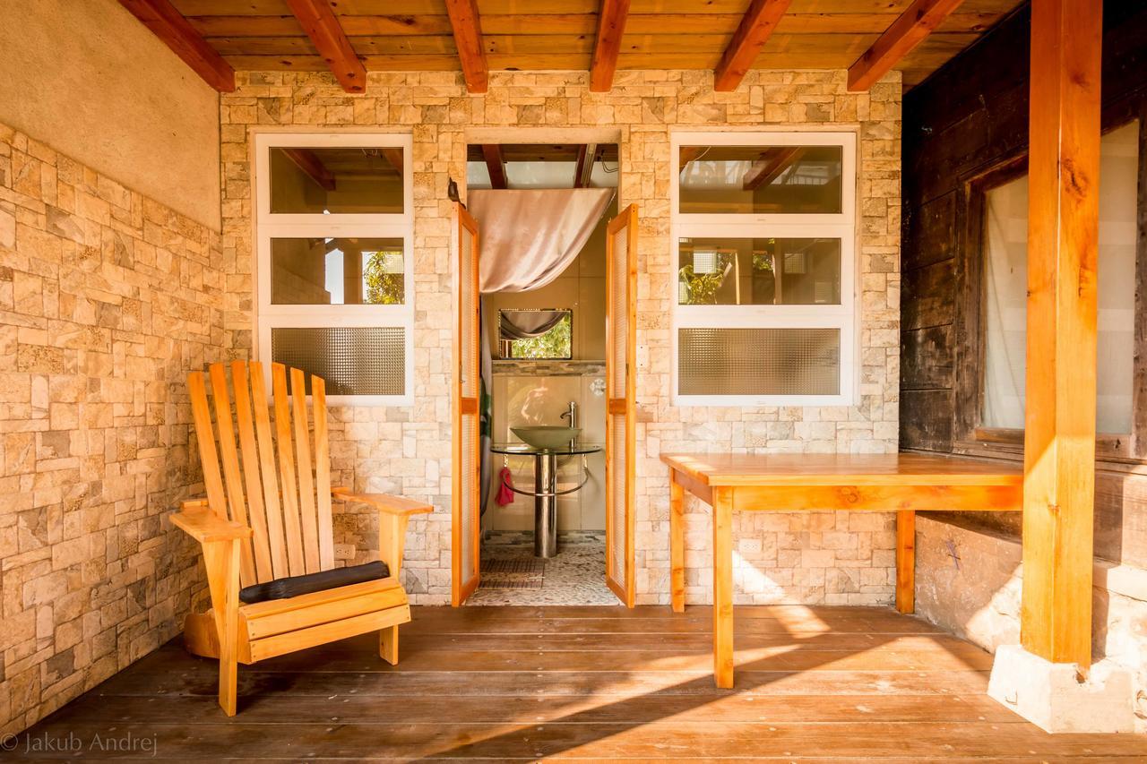 Lake Front Cabin At Los Elementos Santa Cruz La Laguna Exterior photo